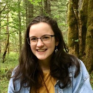 Meet your Posher, Cecelia